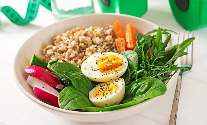 ¿Cuál es el Desayuno con Más Proteína? 5 Ideas Potentes (Sin Aburrirte de los Huevos)