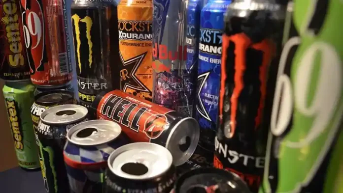 ¿Por Qué es Malo Tomar Bebidas Energéticas? Los 5 Peligros Ocultos en Cada Lata