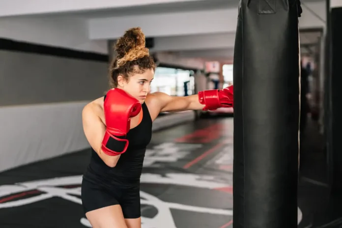 ¿Cuáles son los 12 Golpes de Boxeo? La Guía Esencial para Principiantes