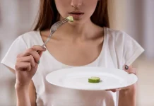 Cómo Sentir Saciedad Sin Comer: 7 Trucos Psicológicos y Prácticos