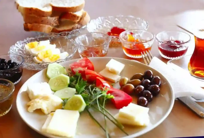 ¿Qué Debe Tener un Desayuno Equilibrado? La Fórmula Definitiva