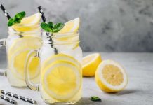 ¿Cómo Hacer que el Agua Tenga Más Sabor? 10 Ideas Fáciles y Saludables